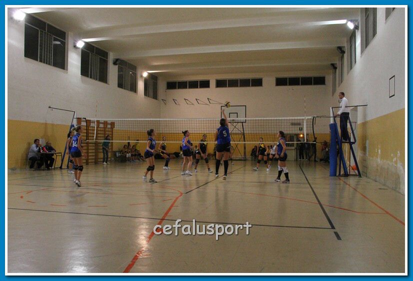 121144 volley 075_tn.jpg